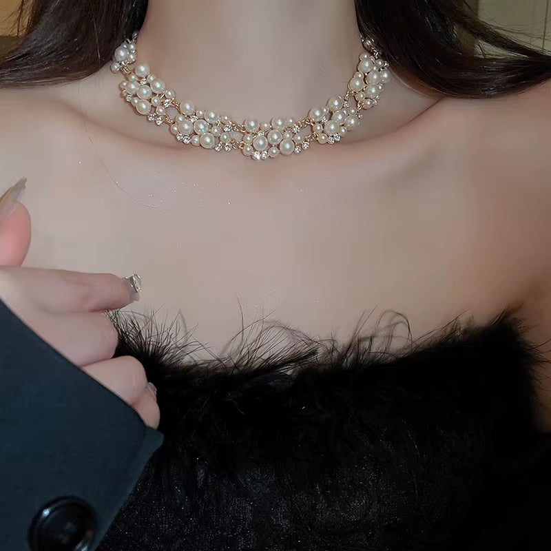 Rhinestone and Pearl Rectangular Earrings and Necklace Set - Vintage Choker Jewelry for Weddings - Light Luxury Accessory (3 Pieces)