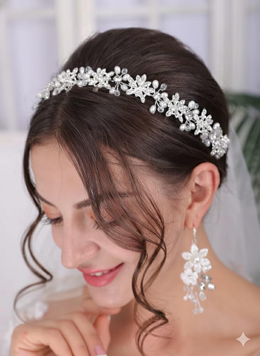 Copricapo da sposa con tiara d'argento